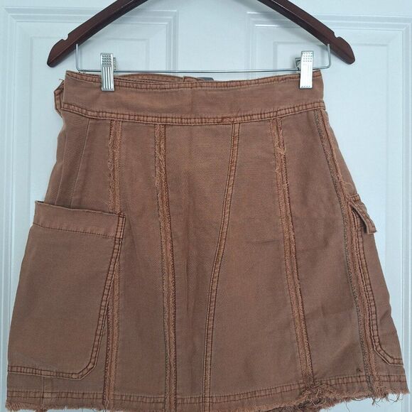 Free People Women's Brown Mini‎ Skirt Size 4 - Picture 2 of 7
